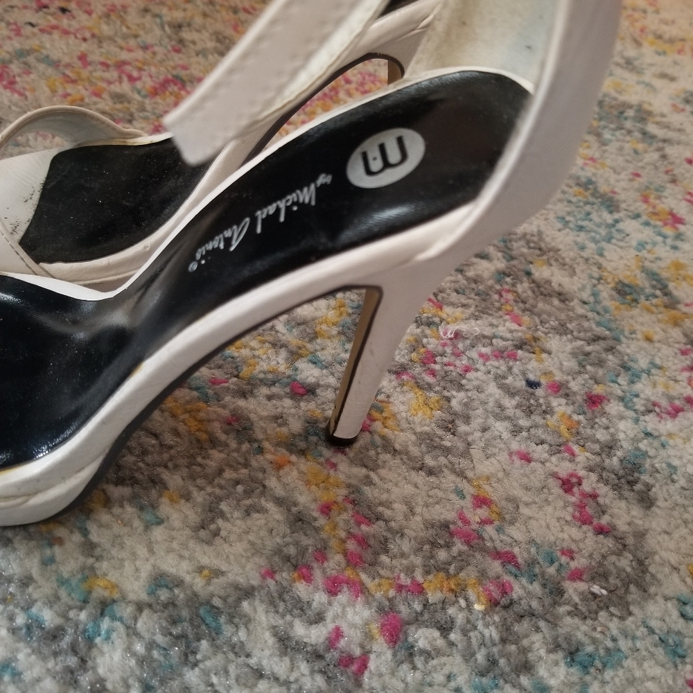 White Heels - Picture 5 of 7
